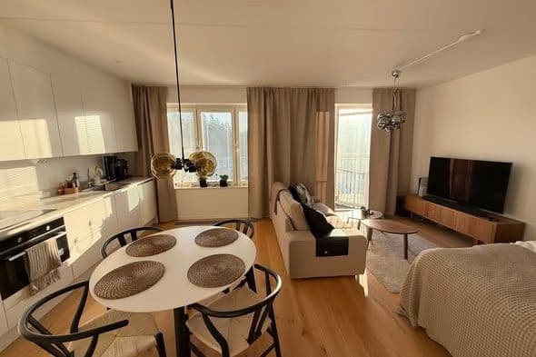 Möblerad 1:a i Täby Park uthyres